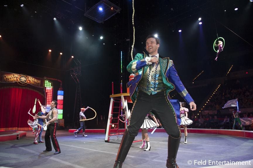 Catch the circus at Staples Center and get discounted tickets with Metro! Photo: Ringling Bros. Barnum and Bailey Official Facebook