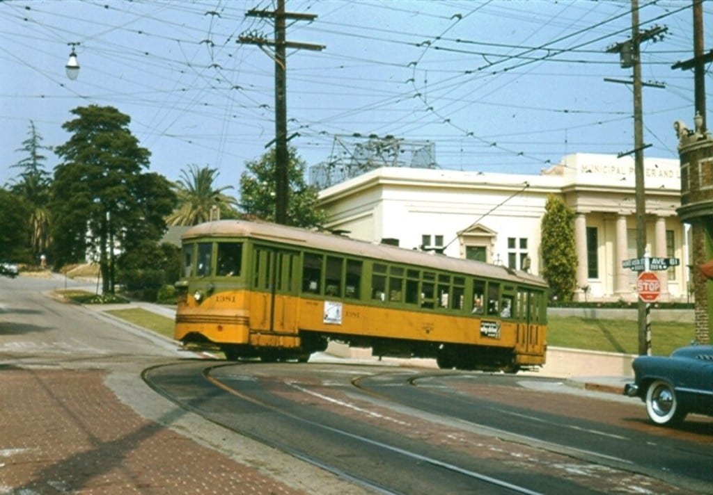 Photo by Alan Weeks, via Metro Transportation Library & Archive's Flickr stream. 
