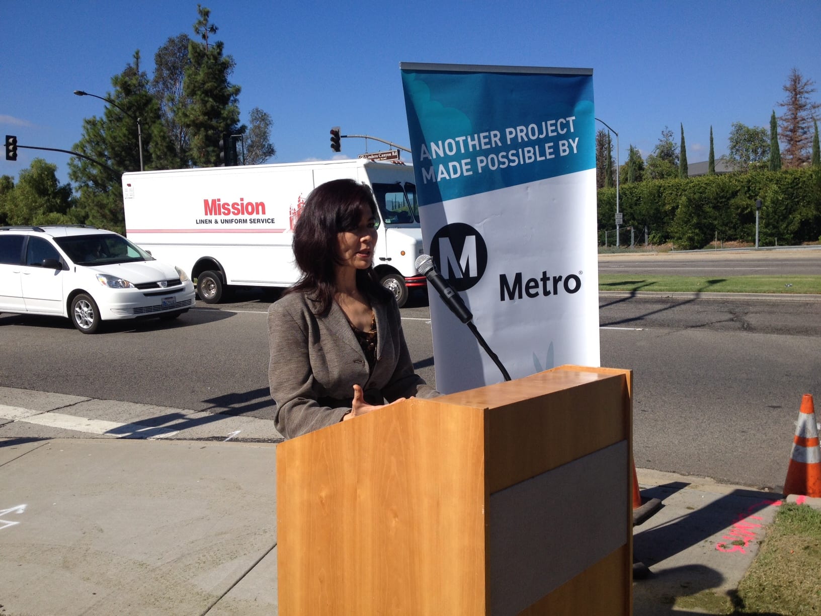 Metro Highway Program's Lan Saadatnejadi speaks at the Lindero Canyon/101 bridge project groundbreaking. Photo: Paul Gonzales/Metro