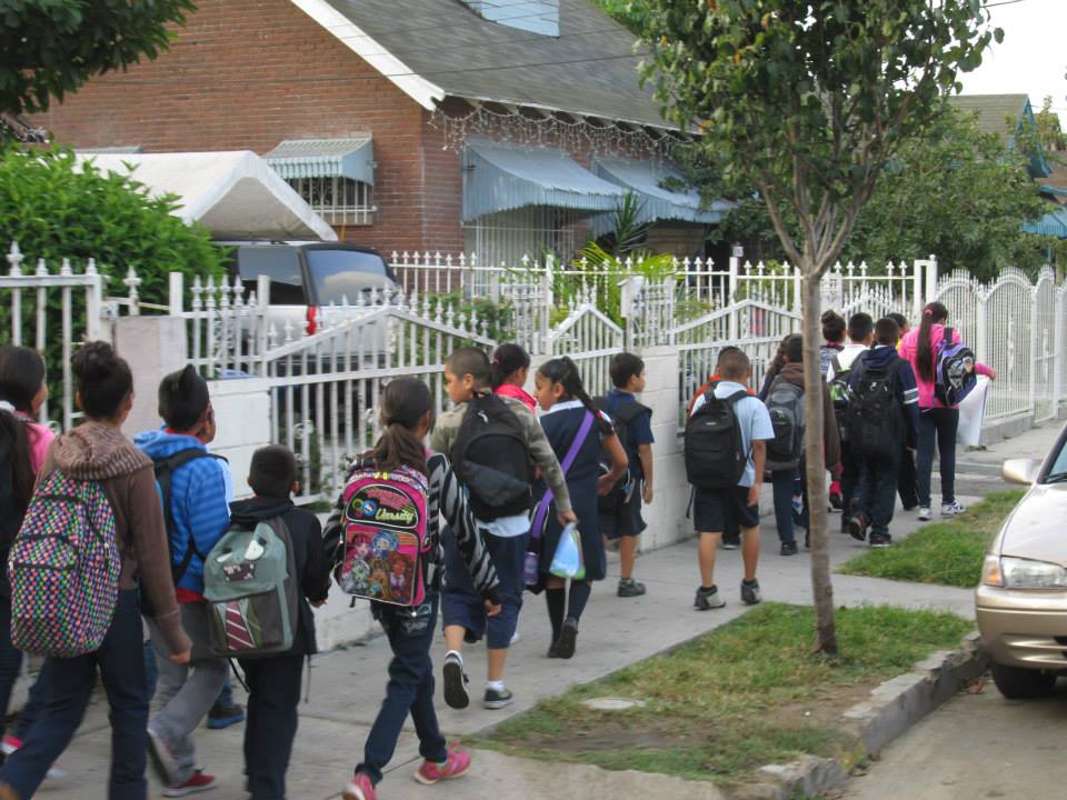 A walking school bus! Photo: Walk to School Day L.A. Official Facebook