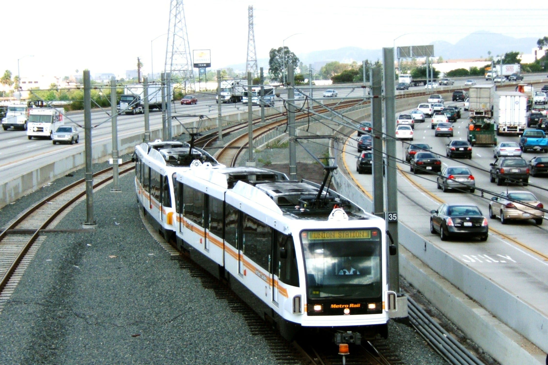 The Gold Line and the 210 Freeway by Zudi Susanto via Flickr/Creative Commons