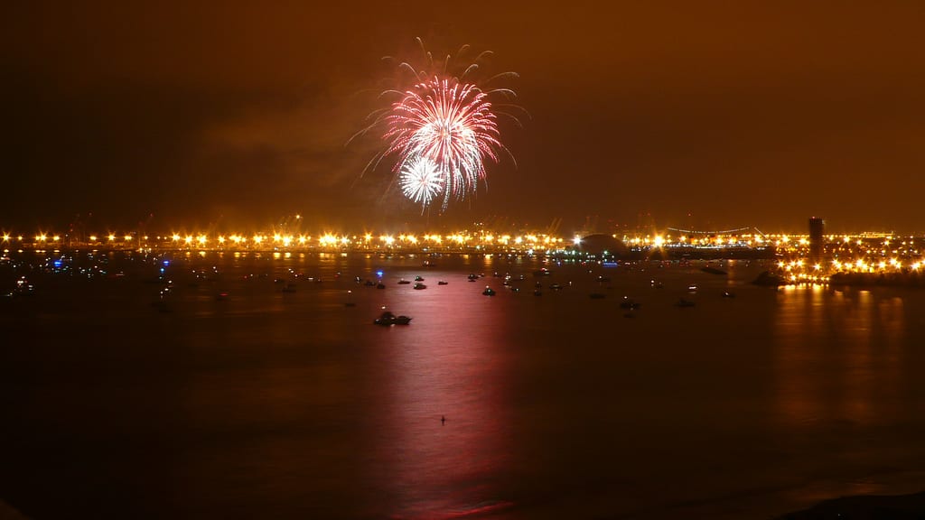 Fireworks over the Queen Mary and Long Beach in 2011. Photo by Marjorie, via Flickr creative commons.