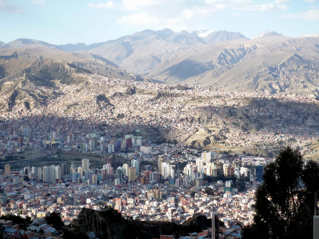 Cool view of La Paz. It's a little dense, eh. Photo by Twiga269 Fema via Flickr creative commons.