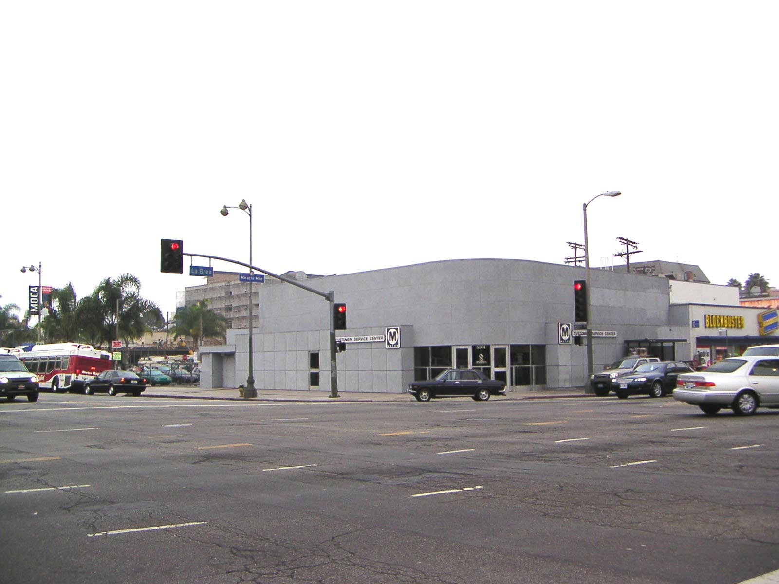 Corner_E