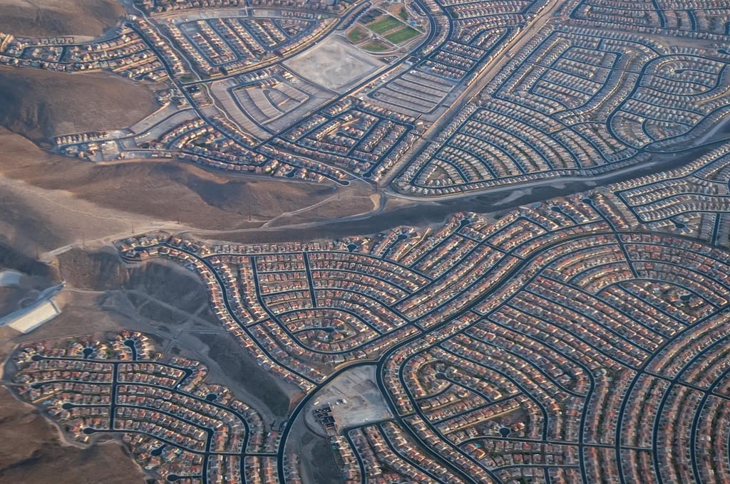 Las Vegas sprawl as seen in 2009. Photo by John 'K' via Flickr creative commons.