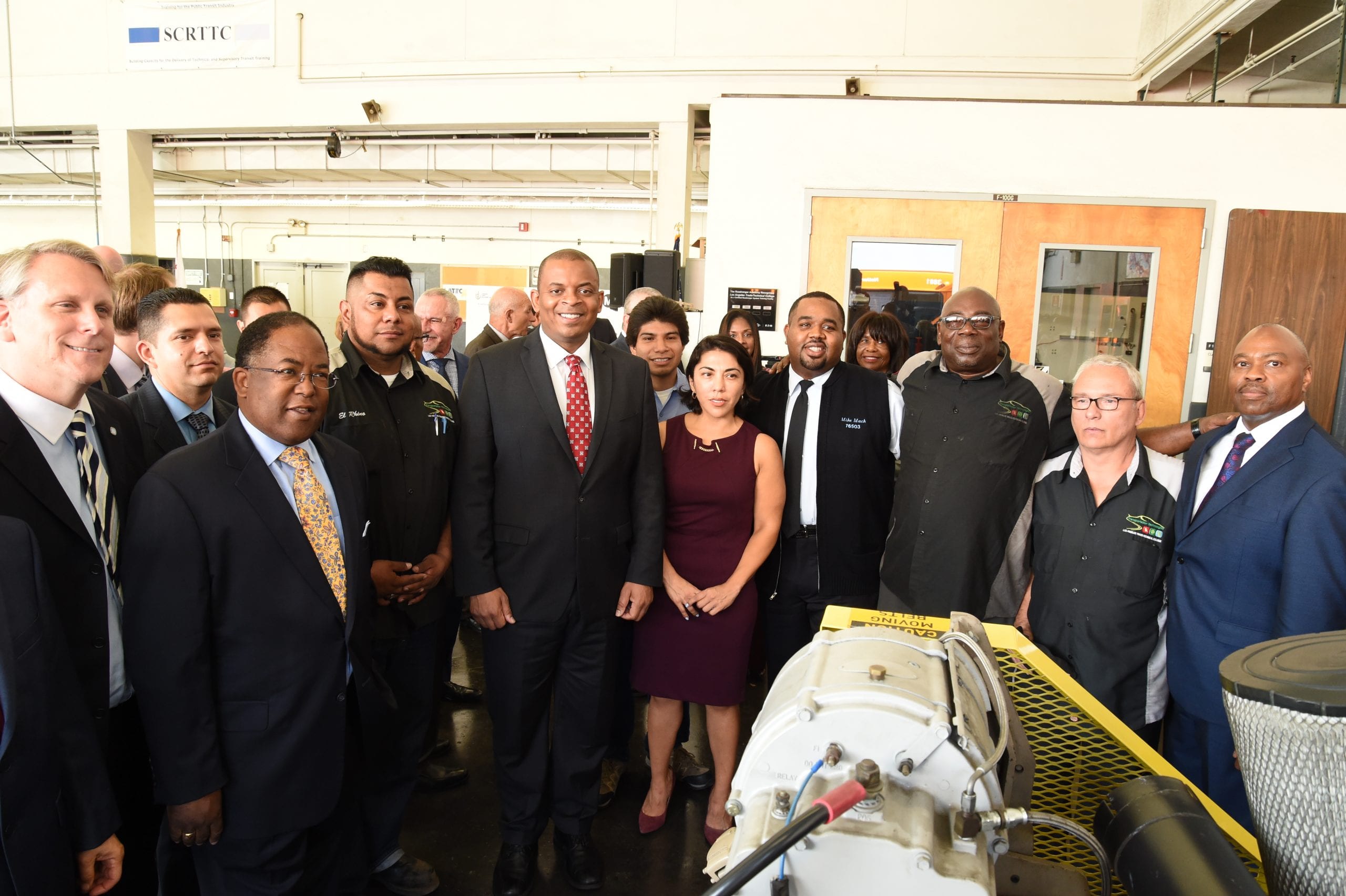U.S. Transportation Secretary Anthony Foxx joins Metro Board Chair Mark Ridley-Thomas, Metro CEO Phil Washington and career path students to announce 