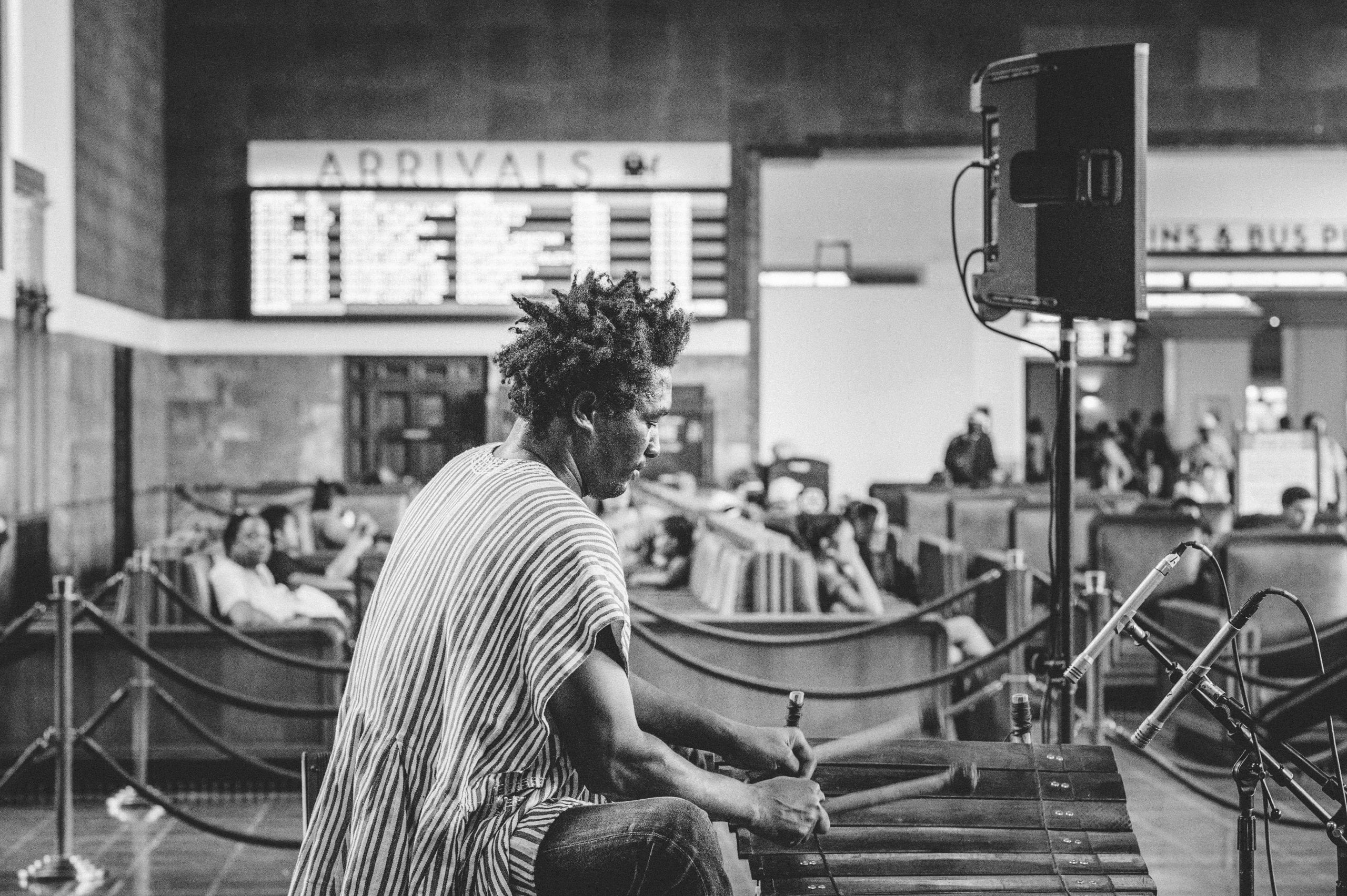 SK Kakraba performs at Union Station on Friday as part of the Metro Arts Presents series. Photo by Steve Hymon/Metro.