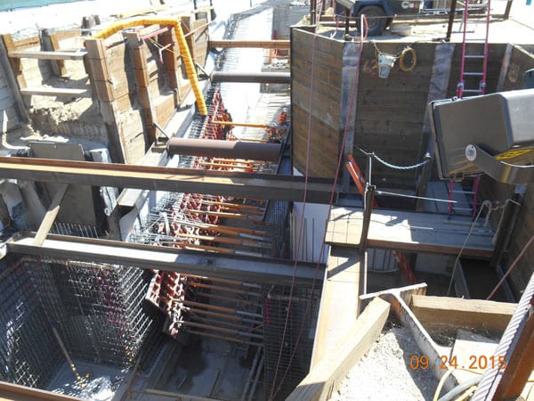 Metro Red Line/Orange Line underground passageway now under construction.