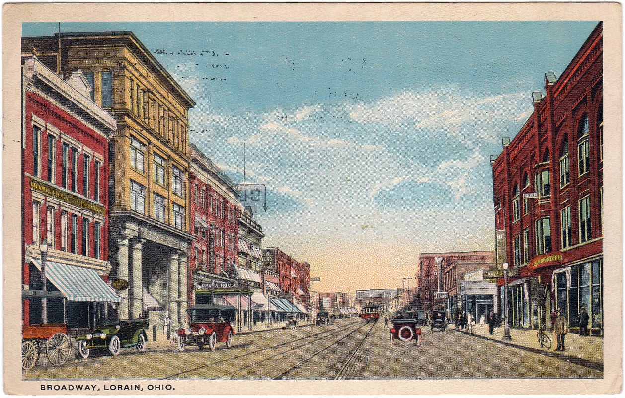 A road in the early 20th century in small town Ohio.